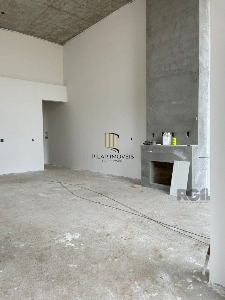 Casa 3 dormitórios no bairro Rosa do Mar