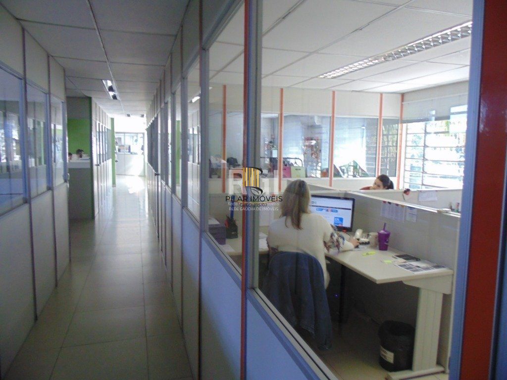 Predio para Venda - 2000m², 0 dormitórios, Teresópolis