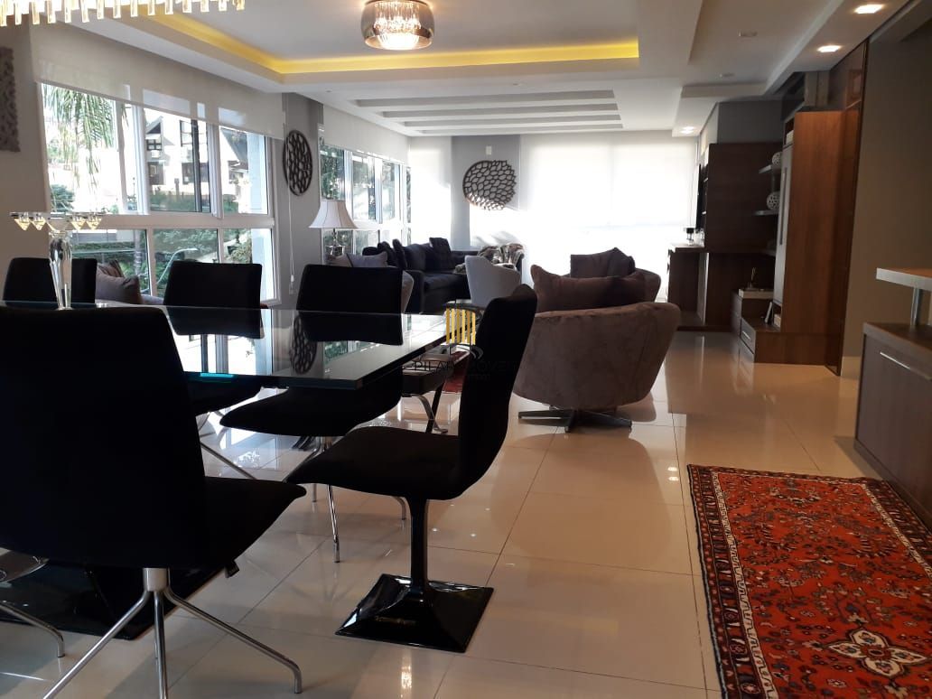 Apartamento na Bela vista com 3 suites, 4 garagens, 1 apartamento por andar.