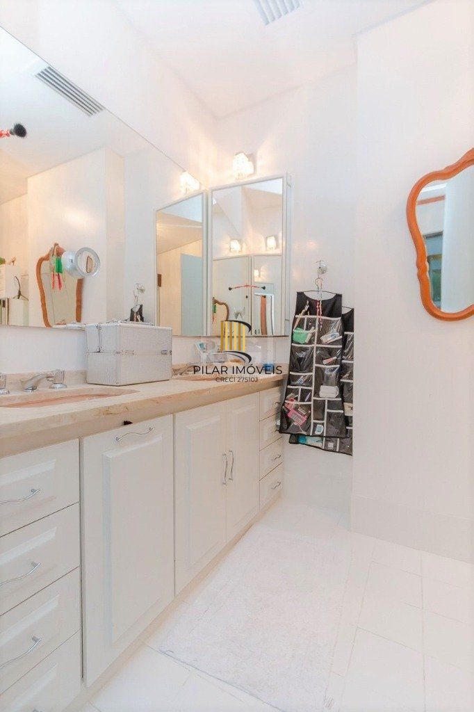 Casa De 602m²,  Bairro Bela Vista