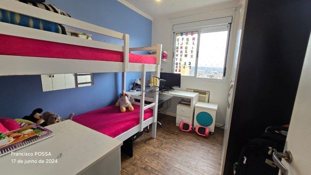Apartamento com 2 dormitórios no bairro Jardim Carvalho