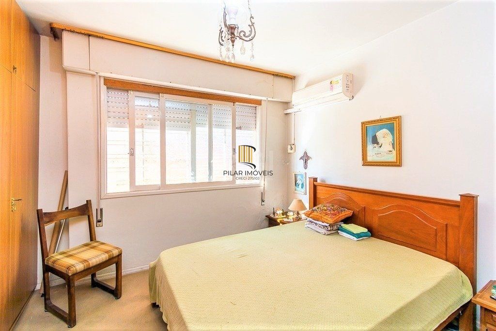Casa de 424m² no Bairro Chácara Das Pedras