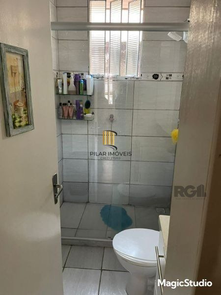 Casa de alvenaria, 03 dormitórios próximo a Av. Teresópolis