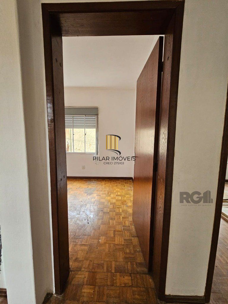 Casa para Venda - 248.56m², 5 dormitórios, 2 vagas - Teresópolis