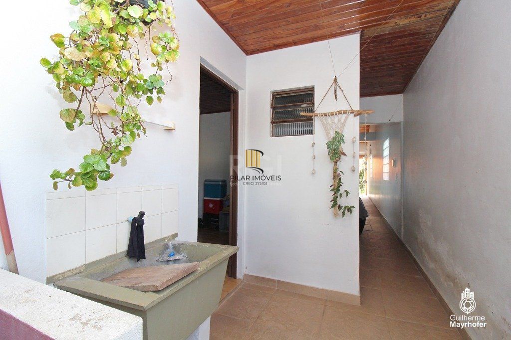 Casa para Venda - 212m², 3 dormitórios, 2 vagas - Medianeira
