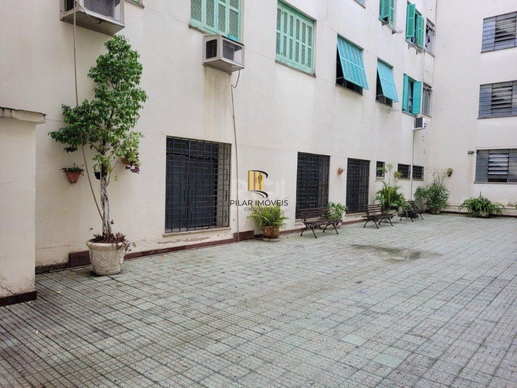Apartamento para Venda - 79m², 3 dormitórios, São João