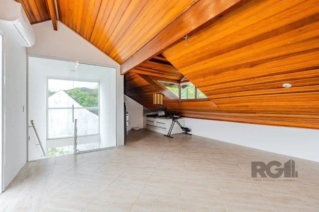 Casa com 3 dormitórios no bairro Jardim Isabel