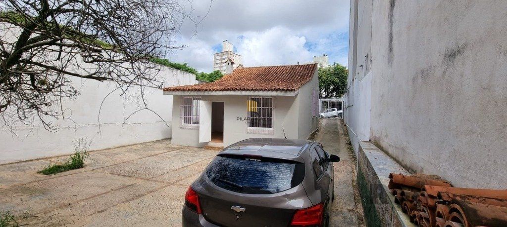 Casa de 2 dormitórios no bairro Petrópolis