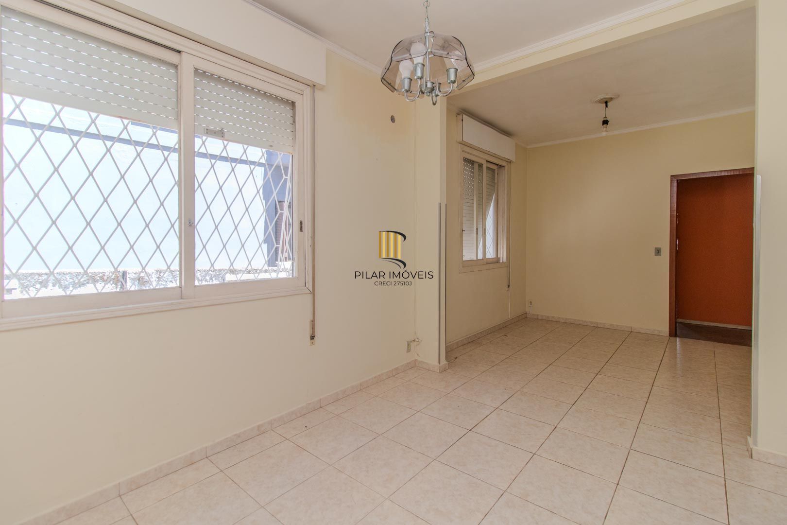 Casa 3 dormitórios Bairro Teresópolis