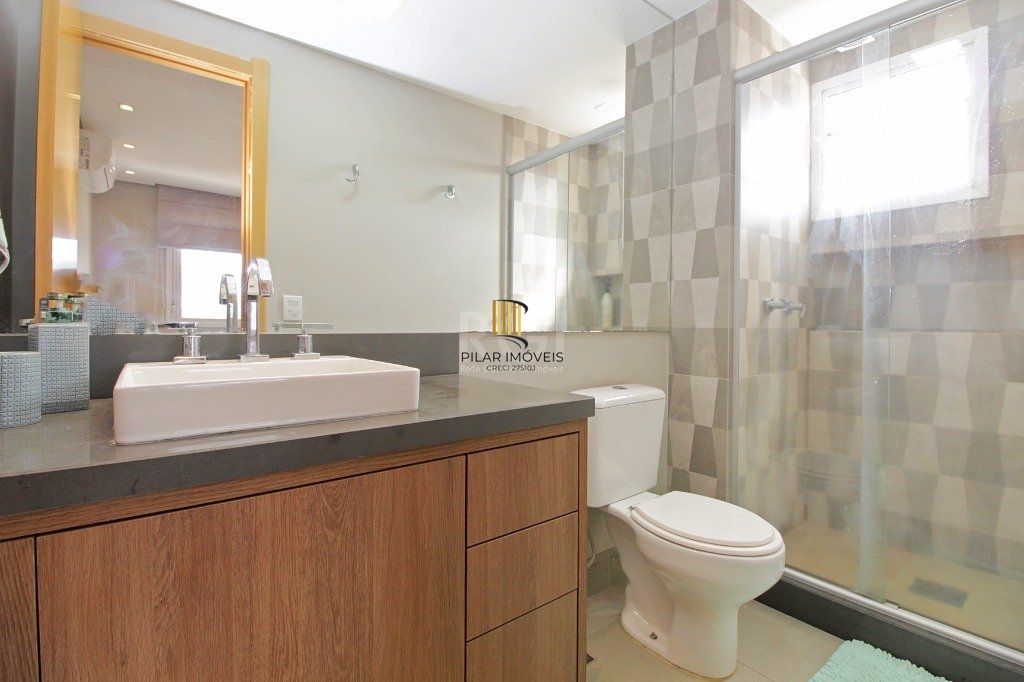 Apartamento para Venda - 62m², 2 dormitórios, sendo 1 suites, 2 vagas - Teresópolis