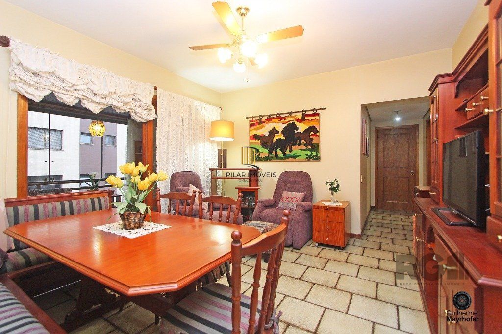 Excelente apartamento de 315m² com 3 dormitórios e 2 vagas.
