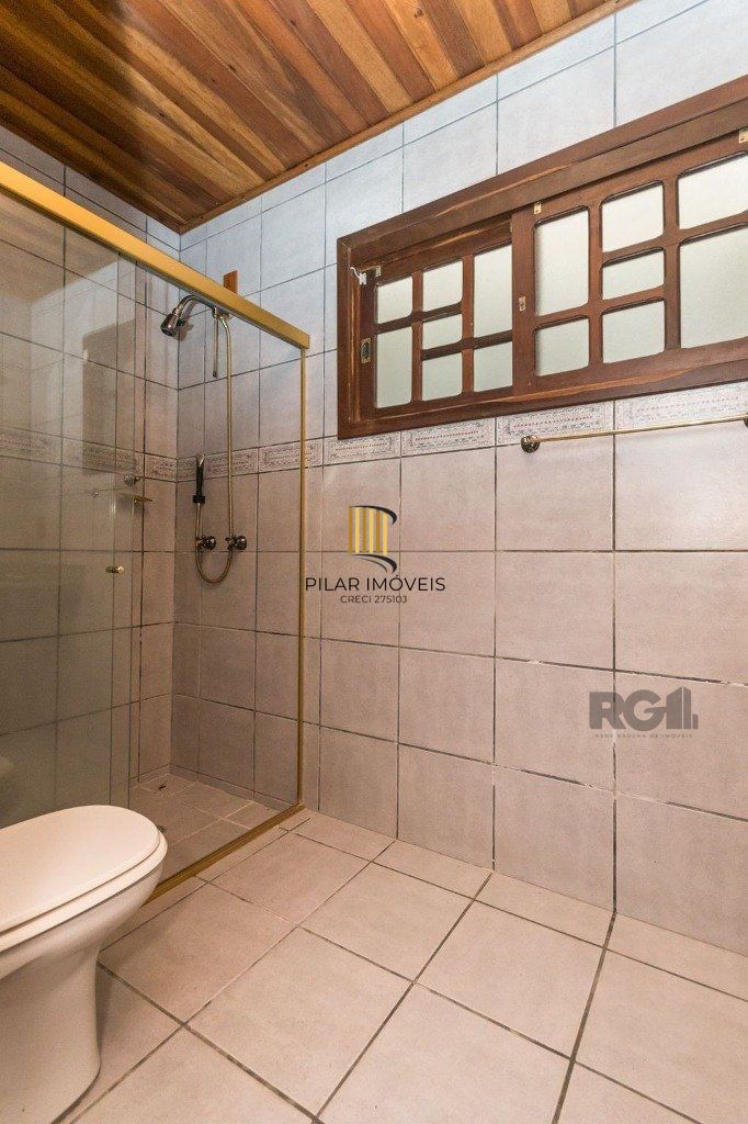 Excelente casa de 150m² com 3 dormitórios e 2 vagas.