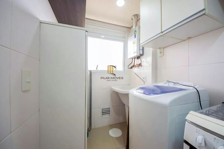 Apartamento de 2 dormitórios à venda no Jardim do Salso - Porto Alegre