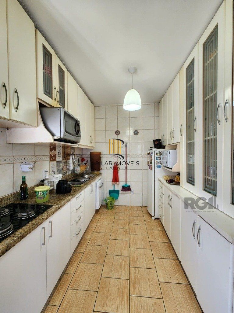 Casa de 3 dormitórios no bairro Vila Nova