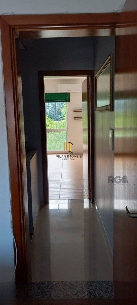 Casa com 2 dormitórios no bairro Hípica