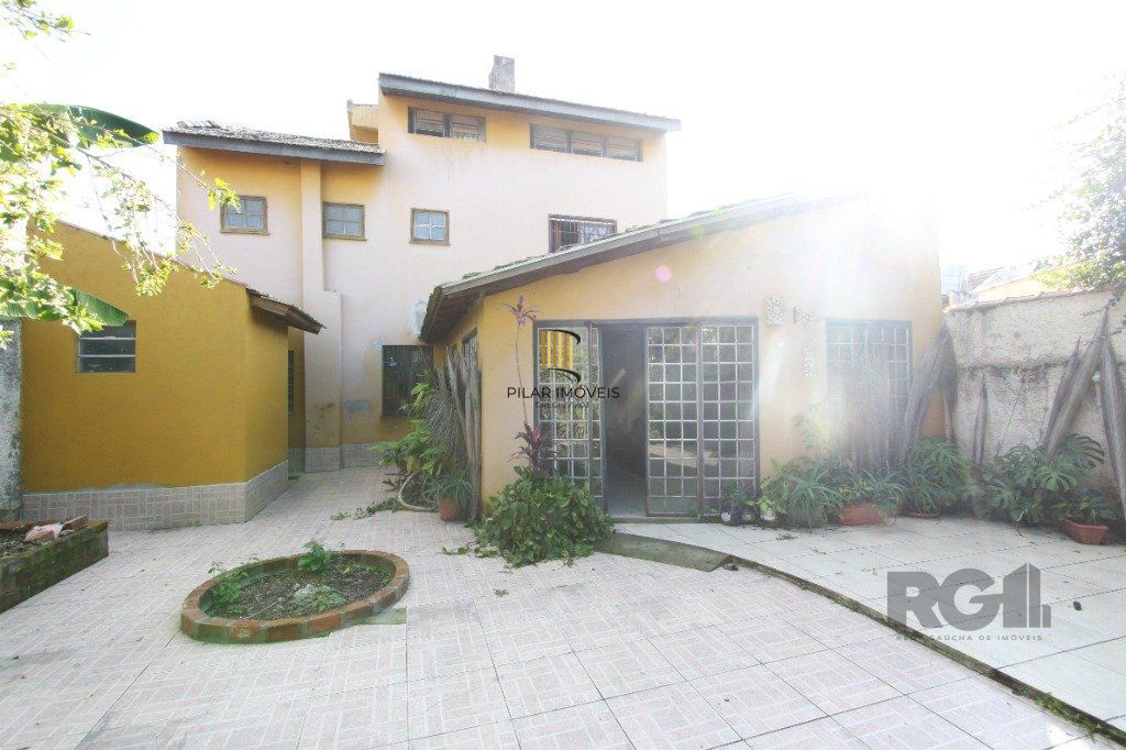 Casa 3 dormitórios no bairro Jardim Itu