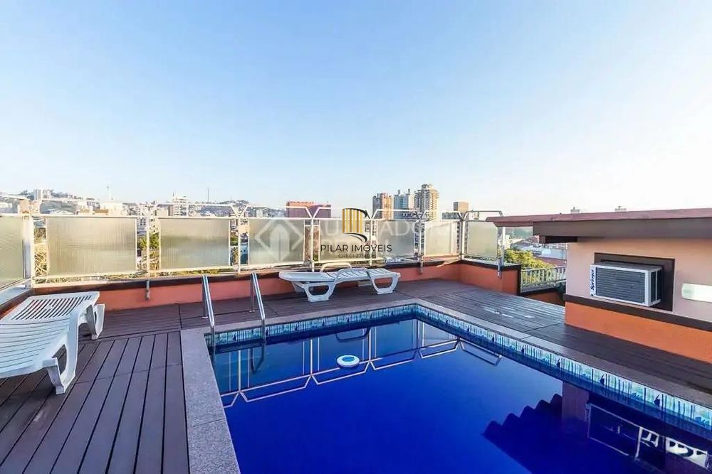 Cobertura 153m² semimobiliada com vista panorâmica no Menino Deus