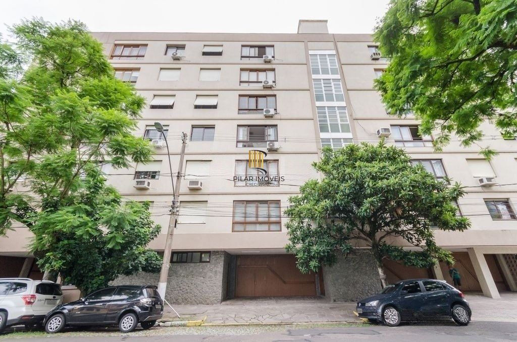 Apartamento 100m² no bairro Farroupilha - semi mobiliado, 3 dormitórios, 1 suíte e 1 vaga