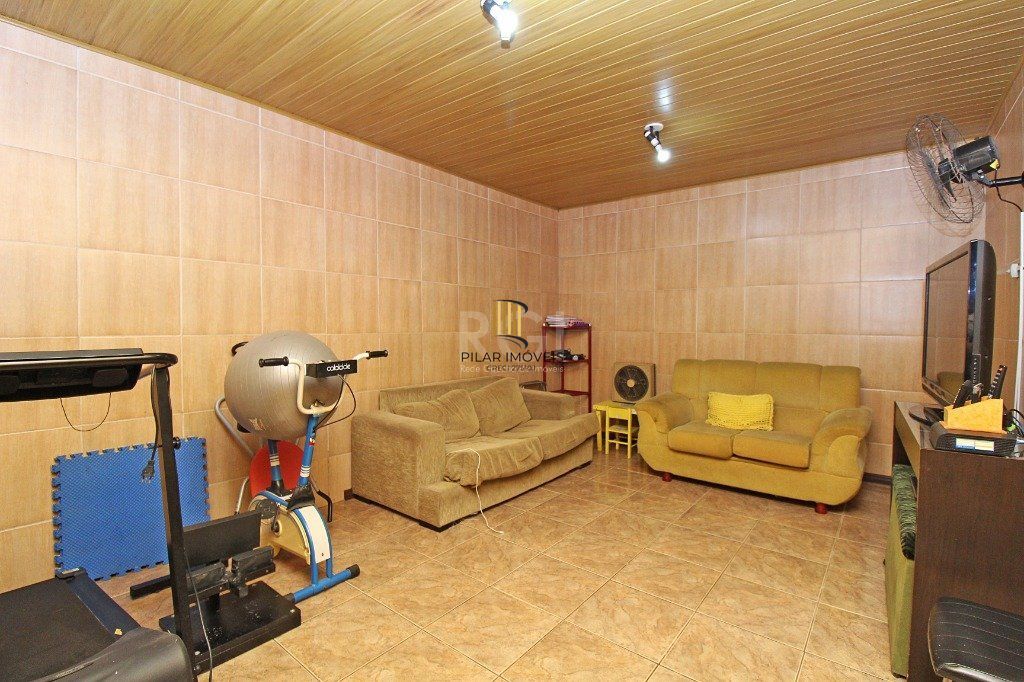 Casa para Venda - 280m², 4 dormitórios, sendo 1 suites, 4 vagas - Bom Jesus