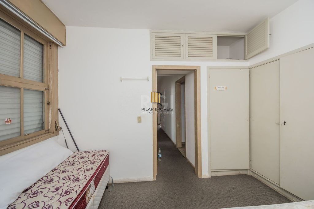 Apartamento de 3 quartos com vista para o rio á venda