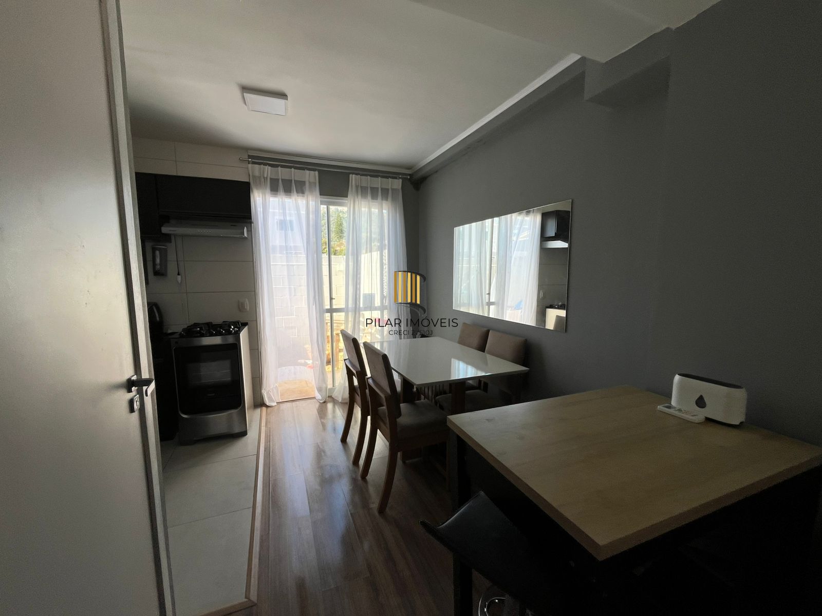 Casa em Condomínio 02 dormitórios Zona Sul