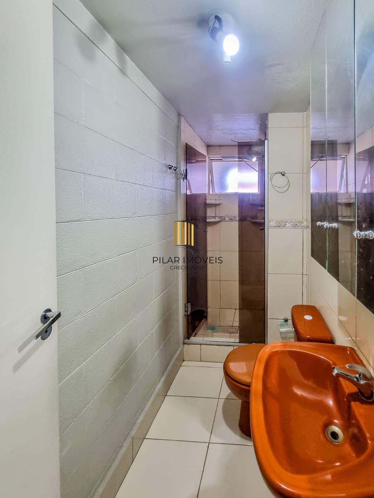 Apartamento 2 dormitórios no bairro Bom Fim