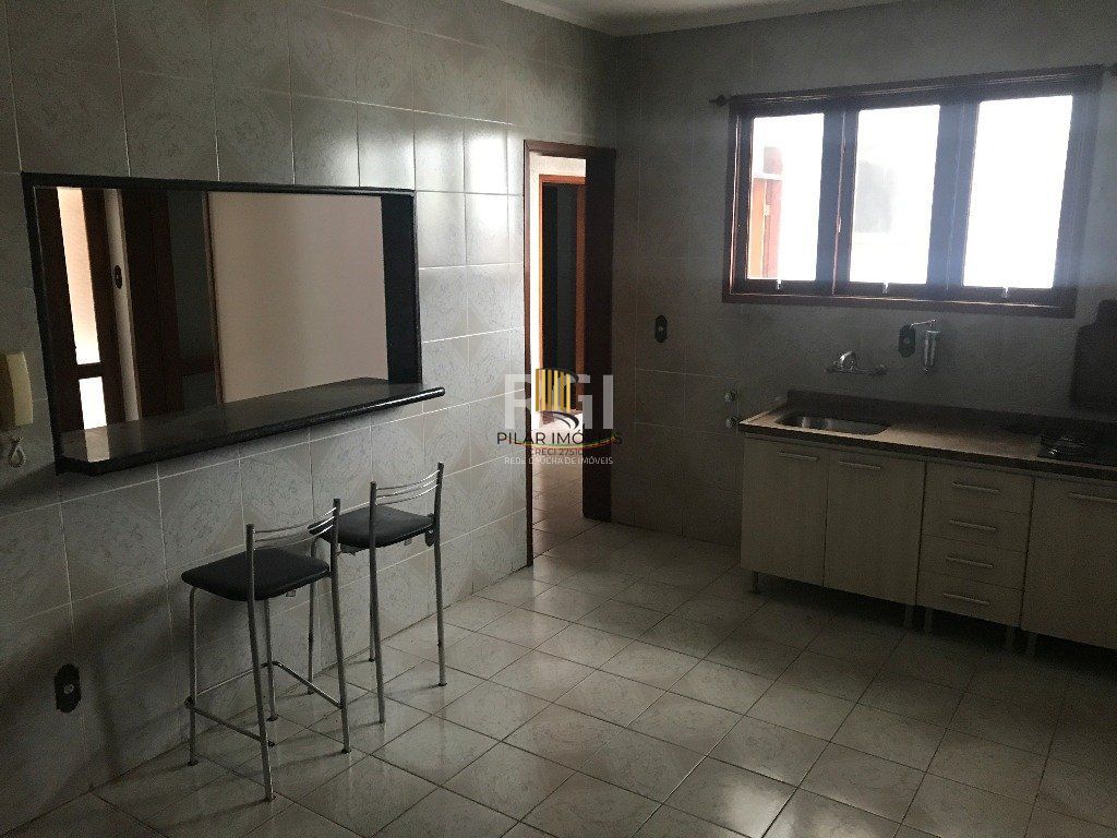 Cobertura para Venda - 456.37m², 4 dormitórios, sendo 1 suites, 2 vagas - Glória