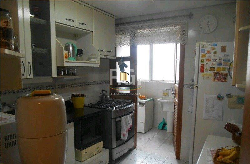 Apartamento para Venda - 137m², 3 dormitórios, sendo 1 suites, 2 vagas - Petrópolis