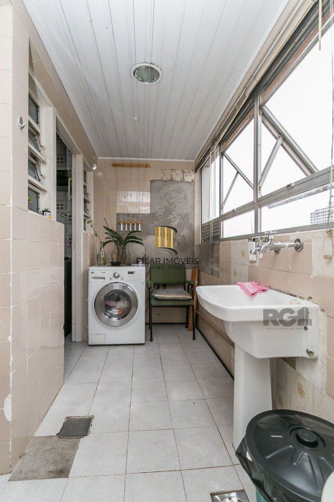 Apartamento 129m² - 3 dormitórios, 1 suíte, 1 vaga no bairro Jardim Lindóia