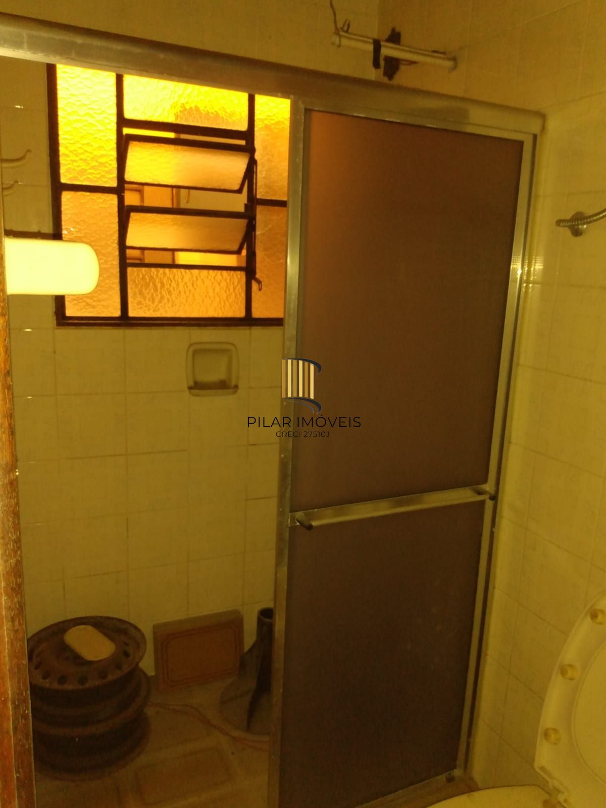 03 casas no mesmo terreno à venda
