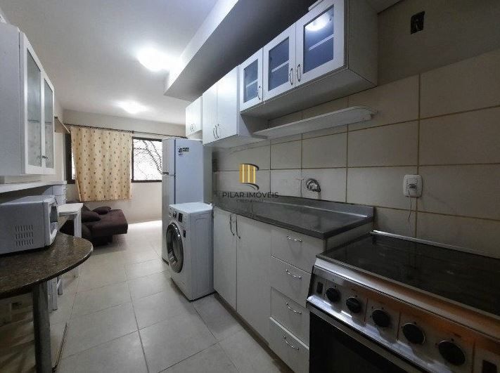 JK/Kitnet semi mobiliado no centro histórico