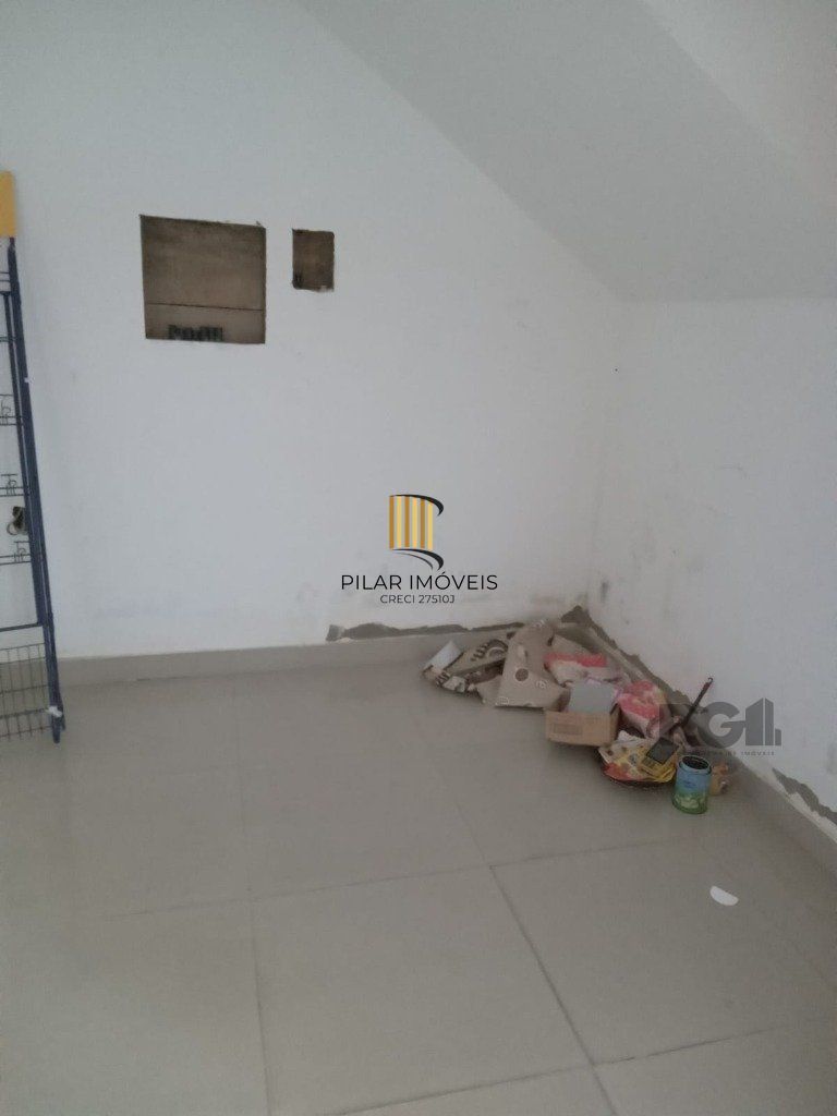 Casa Comercial no bairro Medianeira