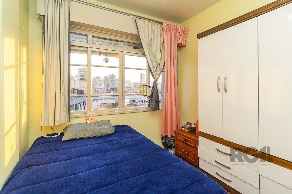 Apartamento de 64m², bairro Floresta