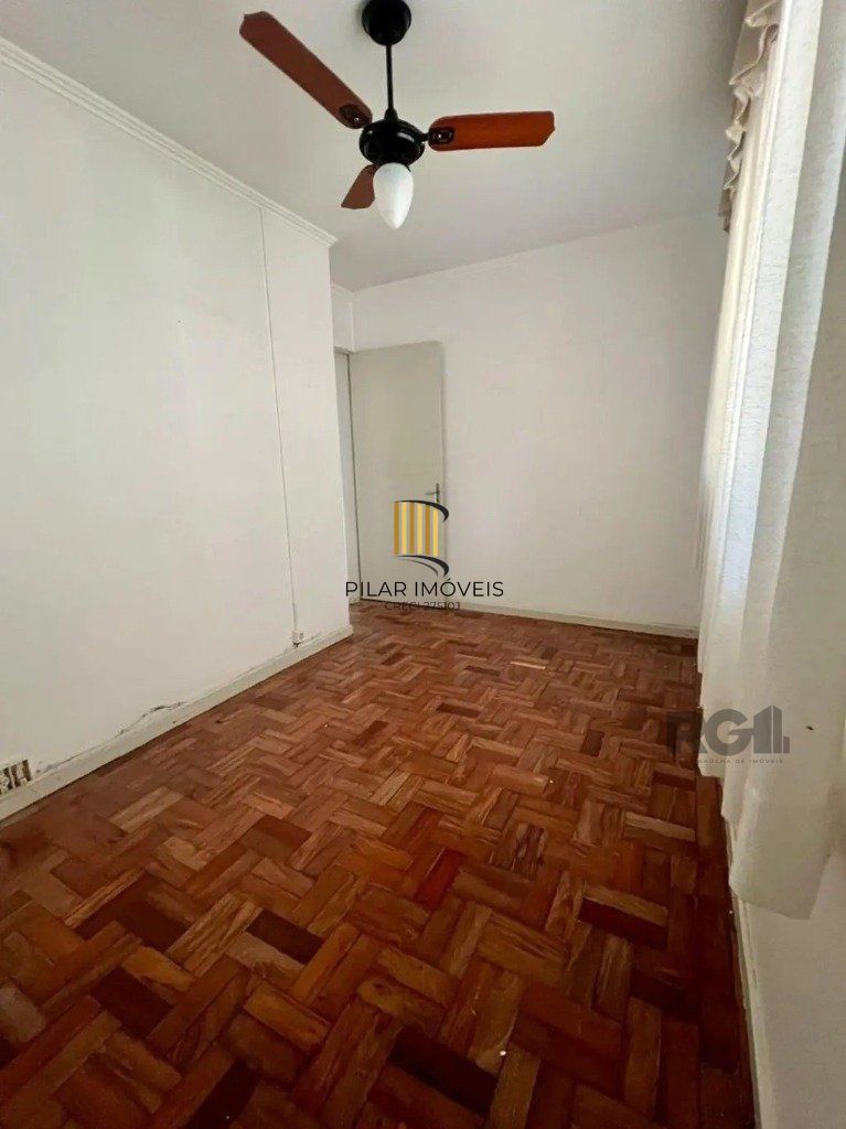 casa com 3 dormitórios no bairro Parque Santa Fé