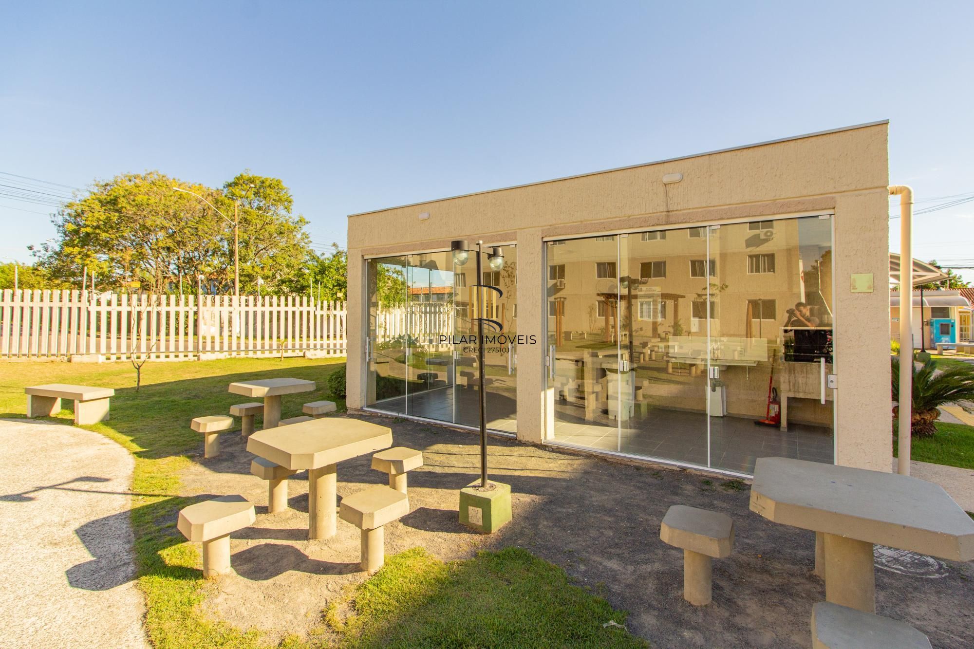 Apartamento de 2 dormitório em Cachoeirinha - Porto Alegre