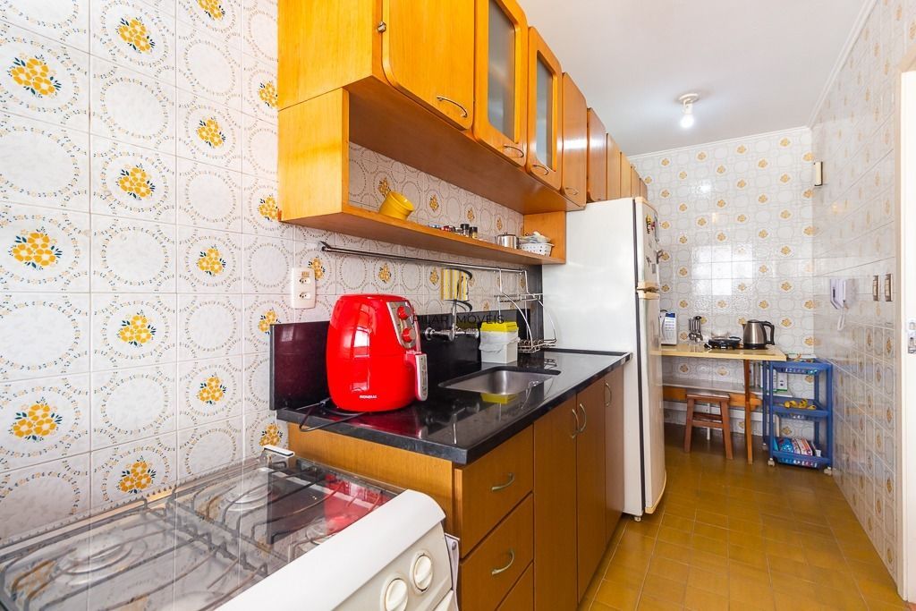 Apartamento à venda com 2 quartos 73 m²