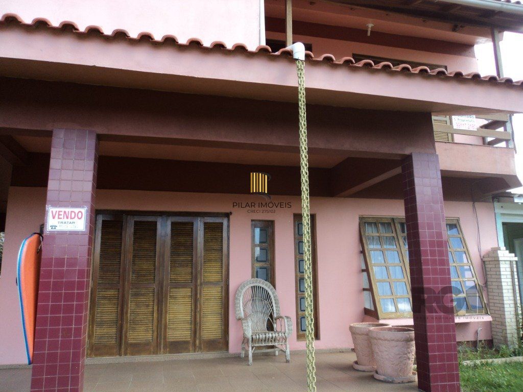Casa 4 dormitórios no bairro Remanso