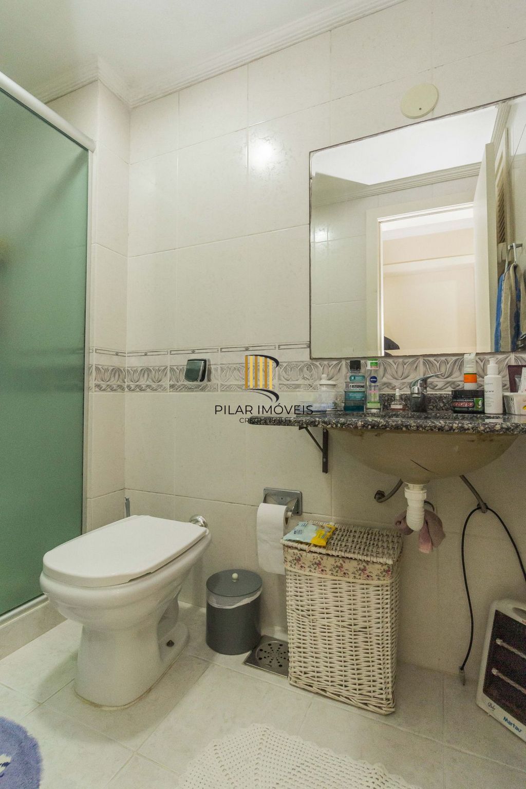 Apartamento de 3 dormitórios no bairro Jardim Itu Sabará - Porto Alegre