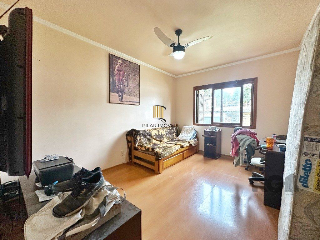 Casa 3 dormitórios no bairro Nonoai