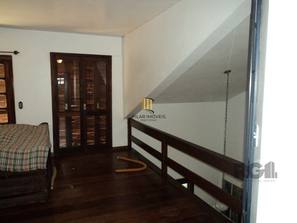 Casa 4 dormitórios no bairro Remanso