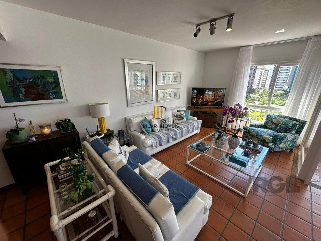 Apartamento 3 dormitórios no bairro Centro