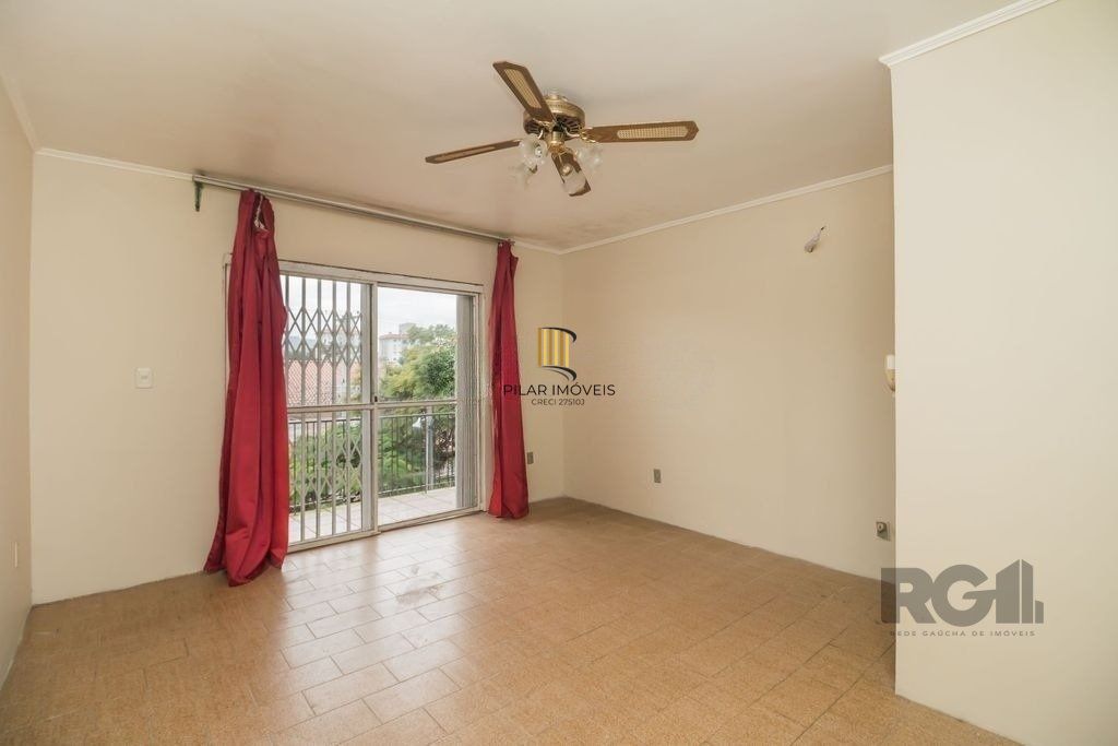 Excelente casa de 389,53m² com 8 dormitórios e 3 vagas.