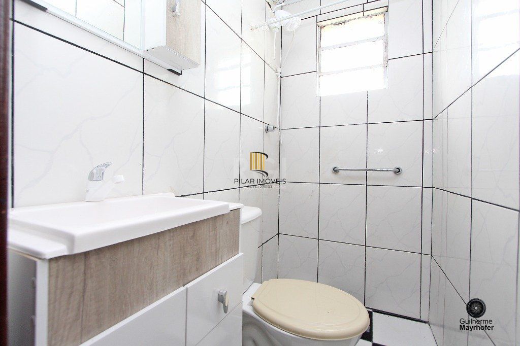 Casa para Venda - 150m², 2 dormitórios, 2 vagas - Nonoai