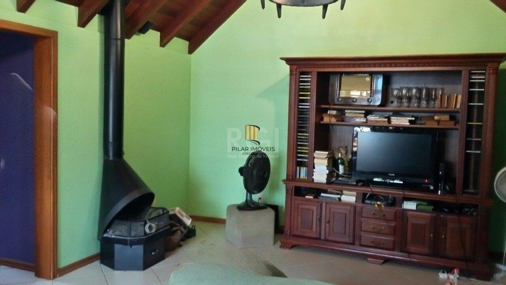 Casa 3 dormitórios no bairro Jardim  Botânico