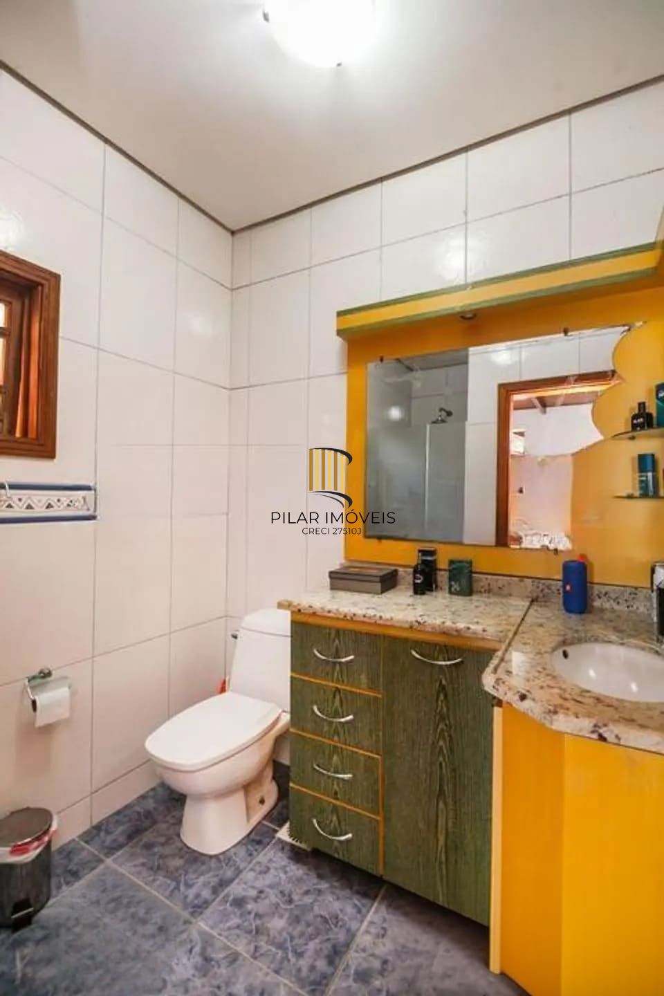 Casa de 4 dormitórios à venda no Bairro Rubem Berta, Porto Alegre.