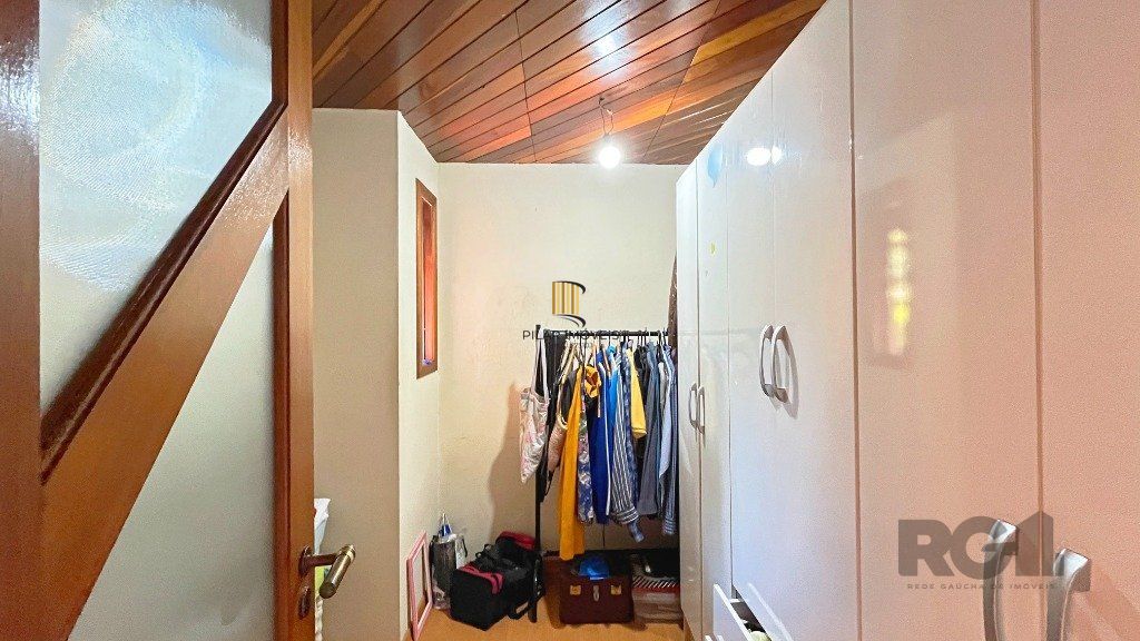 Casa 3 dormitórios no bairro Teresópolis