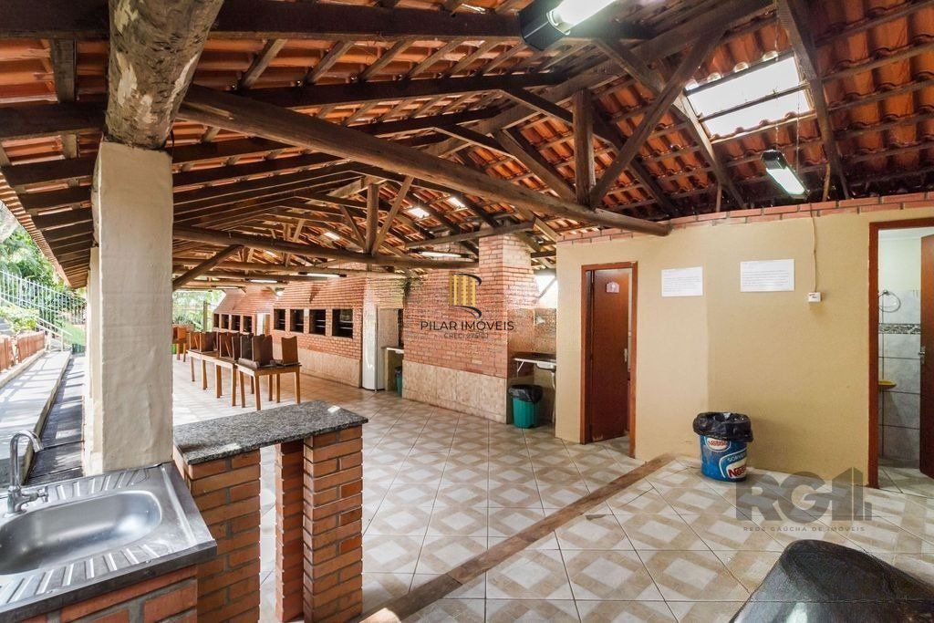apartamento de 2 dormitórios no bairro Santo Antônio