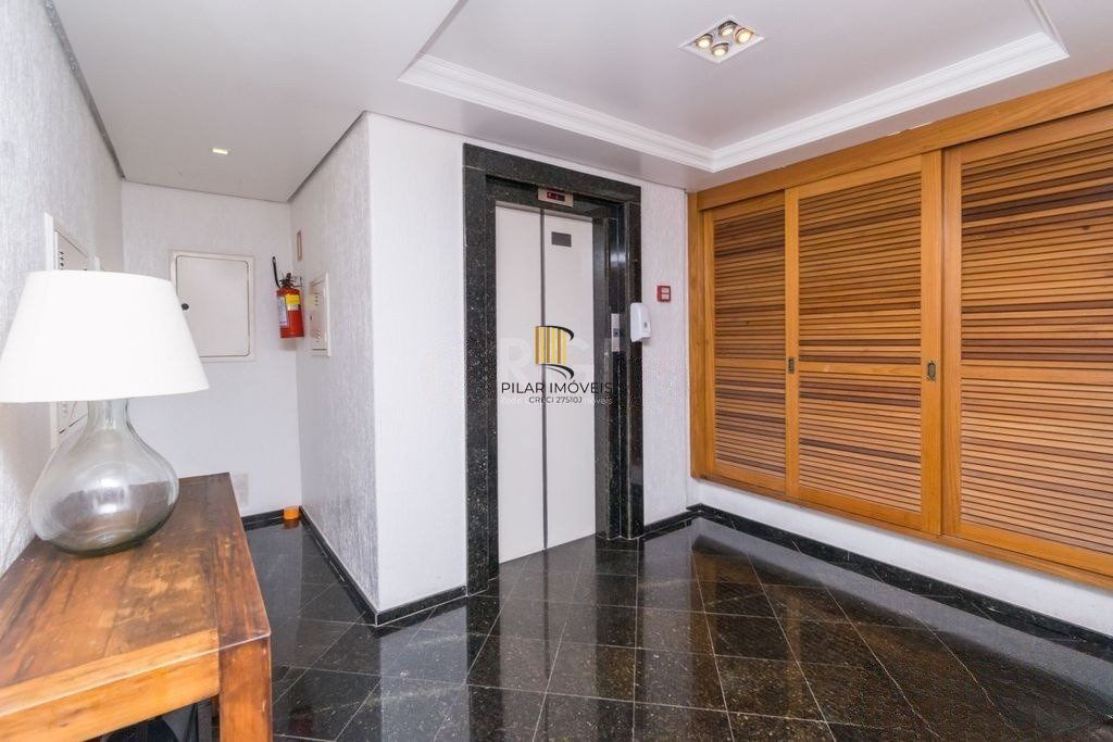 Apartamento de 124m² com 03 dormitórios, sendo 01 suíte e 01 vaga de garagem no bairro Jardim Itu