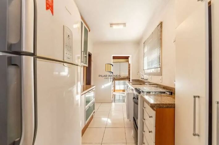 Cobertura com 4 quartos à venda na Rua Santos Neto, 144, Petrópolis, Porto Alegre.