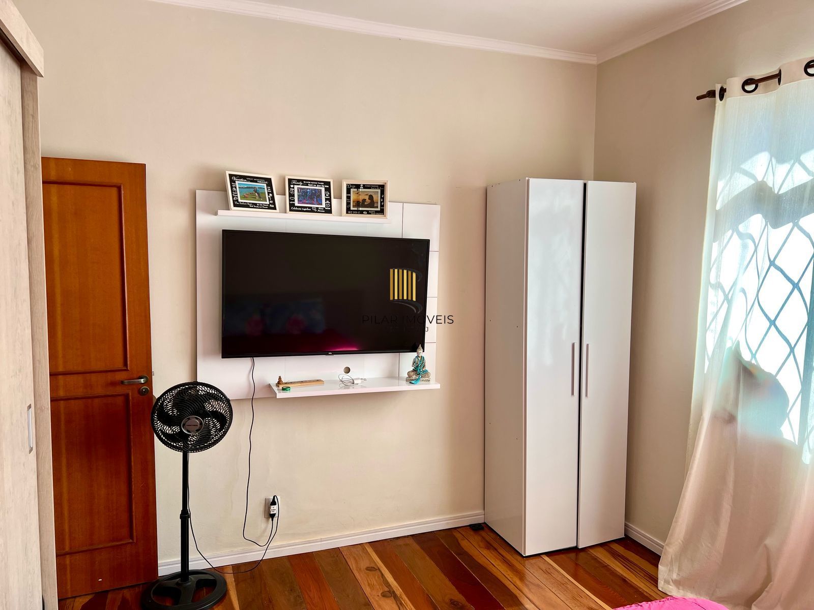 Casa Residencial à Venda no bairro Nonoai